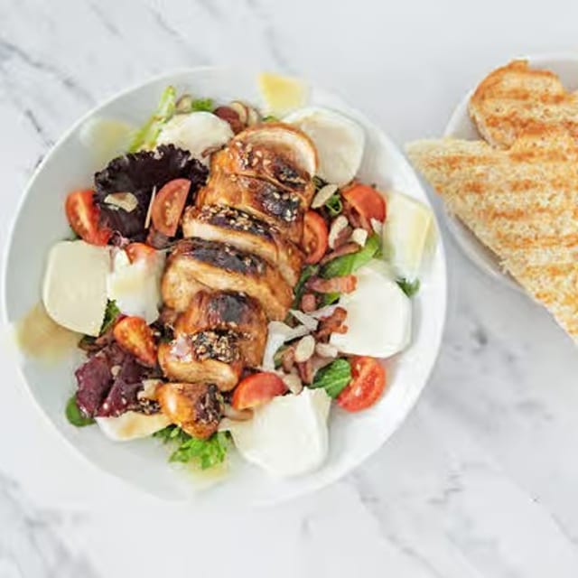 Vita Nostra Salad.